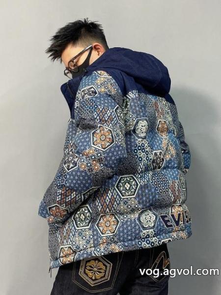 魅力を放つ 2025到着済 スタイリッシュエヴィススーパー コピー 安心 綿の服 0 