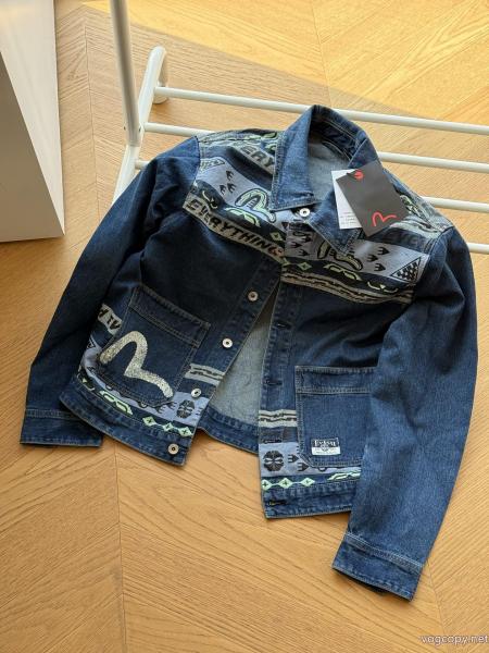 コピー 品 販売コート話題となる人気品 履き心地 大人の余裕が漂うEVISU 0