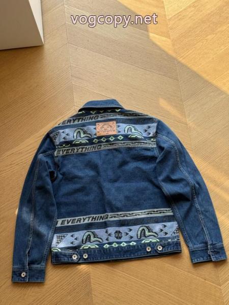 コピー 品 販売コート話題となる人気品 履き心地 大人の余裕が漂うEVISU 4