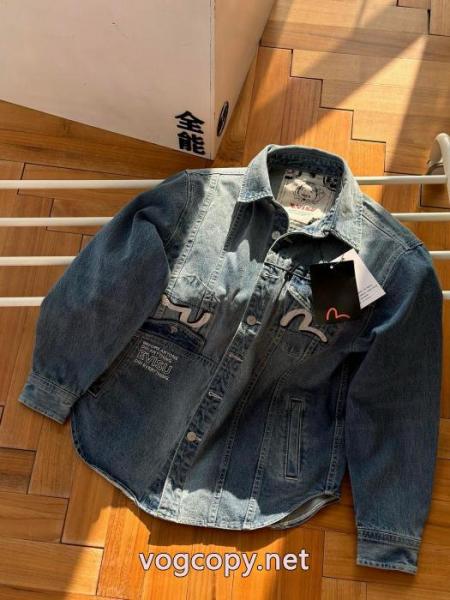 EVISUコピー ブランド 通販上品な光沢感 安心感に溢れる 爆発的人気再入荷コート 5