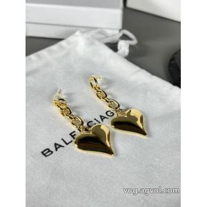 格安SALE コスパ最高のプライス 新作コレクションスーパー コピー どこで 買えるアクセサリーbalenciaga..